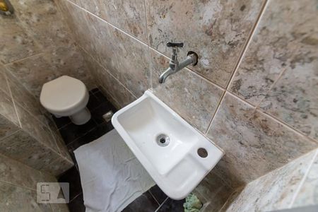 Apartamento à venda com 60m², 2 quartos e 1 vagaBanheiro 1