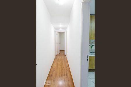 Apartamento para alugar com 100m², 3 quartos e 1 vagaCorredor