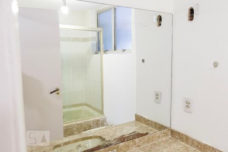 Apartamento para alugar com 100m², 3 quartos e 1 vagaEspelho