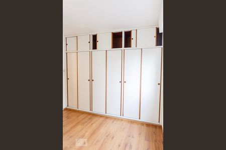 Apartamento para alugar com 100m², 3 quartos e 1 vagaQuarto 2