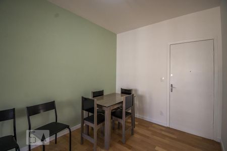 Sala de apartamento para alugar com 1 quarto, 55m² em Botafogo, Campinas