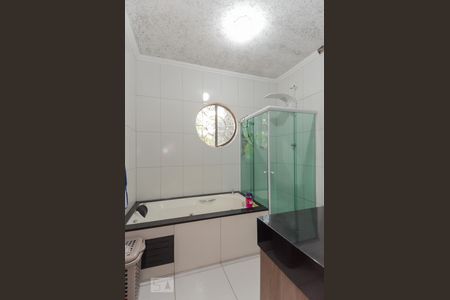 Casa à venda com 152m², 4 quartos e 3 vagas Casa à venda com 152m², 4 quartos e 3 vagasBanheiro da Suíte