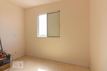 Quarto 2 de apartamento para alugar com 2 quartos, 43m² em Km 18, Osasco