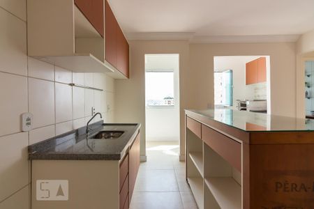 Cozinha de apartamento para alugar com 2 quartos, 43m² em Km 18, Osasco