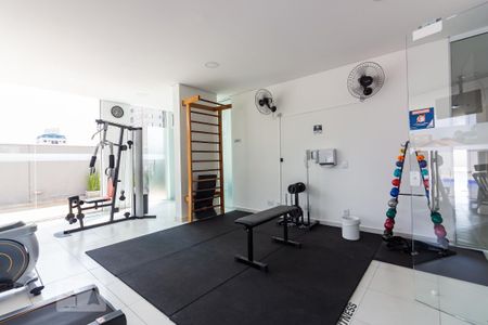 Academia de apartamento para alugar com 2 quartos, 43m² em Km 18, Osasco