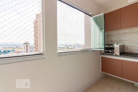 Varanda gourmet de apartamento para alugar com 2 quartos, 43m² em Km 18, Osasco