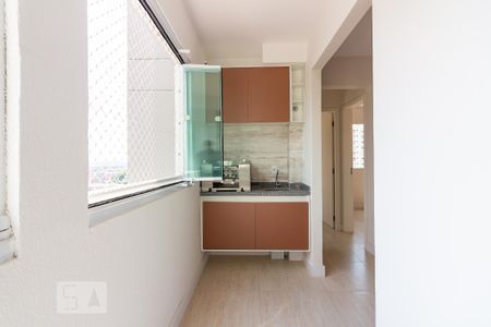 Varanda gourmet de apartamento para alugar com 2 quartos, 43m² em Km 18, Osasco