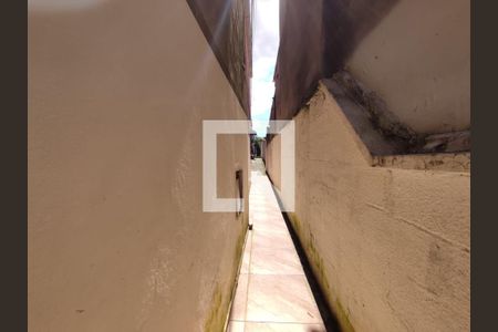 Casa à venda com 80m², 2 quartos e 1 vagaÁrea Comum - Corredor Entrada