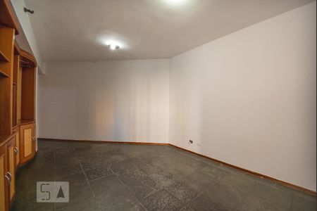 Sala de apartamento para alugar com 2 quartos, 54m² em Setor Bueno, Goiânia