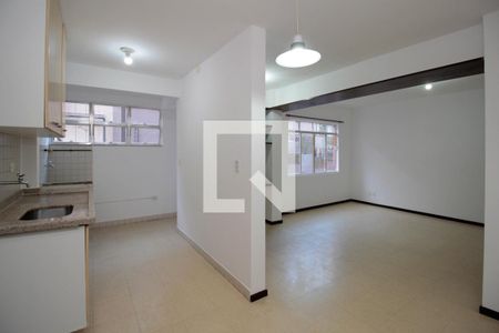 Apartamento à venda com 64m², 1 quarto e 1 vagaCozinha