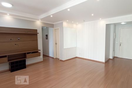 Sala de apartamento à venda com 2 quartos, 73m² em Jardim Tupanci, Barueri