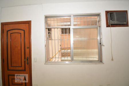 Sala de apartamento à venda com 2 quartos, 50m² em Engenho de Dentro, Rio de Janeiro