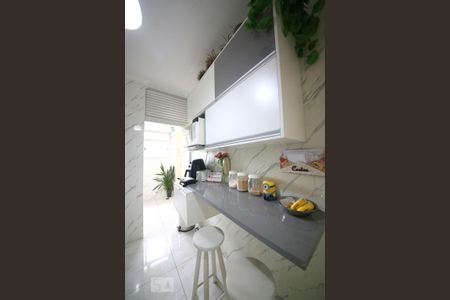 Apartamento à venda com 64m², 2 quartos e 1 vagaCozinha