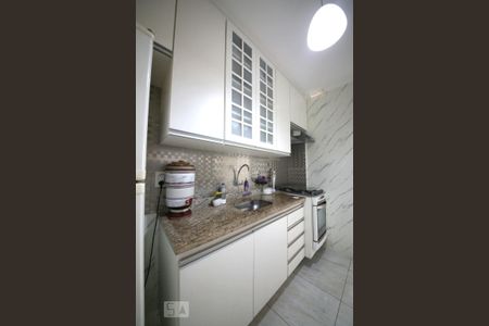 Apartamento à venda com 64m², 2 quartos e 1 vagaCozinha