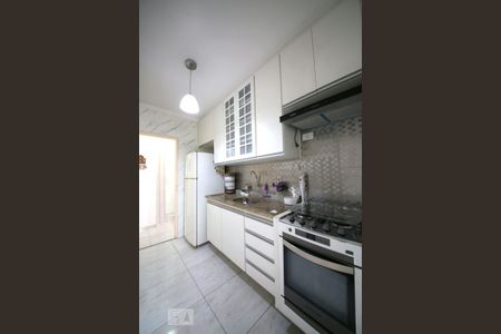 Apartamento à venda com 64m², 2 quartos e 1 vagaCozinha