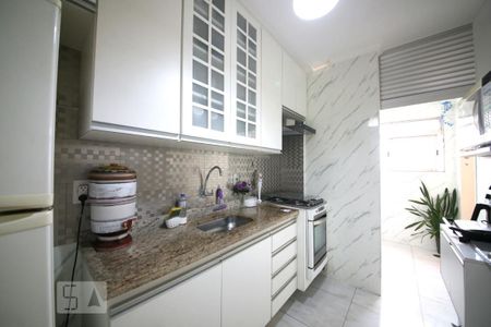 Apartamento à venda com 64m², 2 quartos e 1 vagaCozinha