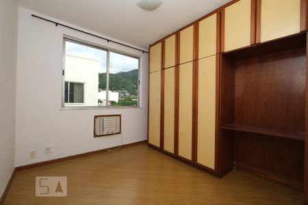 Apartamento para alugar com 106m², 2 quartos e 1 vagaQuarto 2