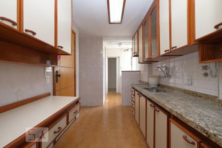 Apartamento para alugar com 106m², 2 quartos e 1 vagaCozinha