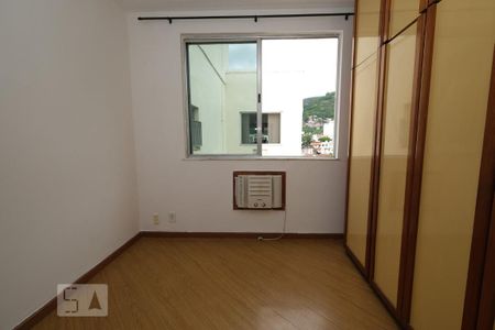 Apartamento para alugar com 106m², 2 quartos e 1 vagaQuarto 2