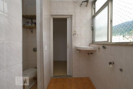 Apartamento para alugar com 106m², 2 quartos e 1 vagaÁrea de Serviço