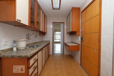 Apartamento para alugar com 106m², 2 quartos e 1 vagaCozinha