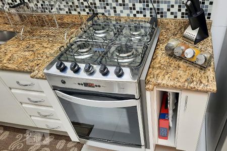 Apartamento à venda com 74m², 2 quartos e 1 vagaCozinha