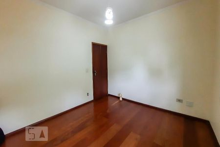 Apartamento à venda com 74m², 2 quartos e 1 vagaQuarto