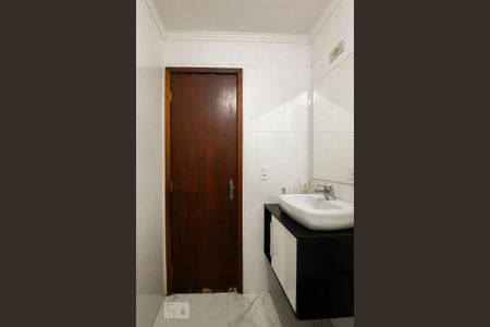 Apartamento à venda com 74m², 2 quartos e 1 vagaBanheiro Social