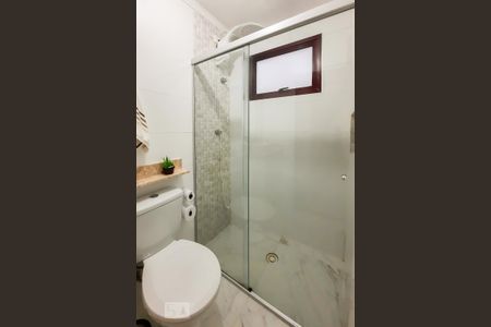 Apartamento à venda com 74m², 2 quartos e 1 vagaBanheiro da Suíte