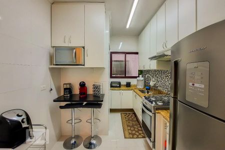 Apartamento à venda com 74m², 2 quartos e 1 vagaCozinha