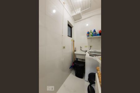 Apartamento à venda com 74m², 2 quartos e 1 vagaÁrea de Serviço