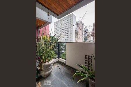Sala - Varanda de apartamento para alugar com 2 quartos, 68m² em Pinheiros, São Paulo