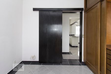 Apartamento à venda com 60m², 1 quarto e sem vagaQuarto