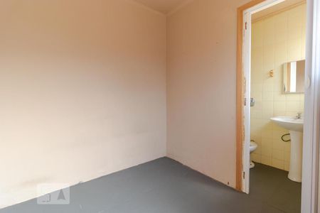 Casa à venda com 980m², 6 quartos e 8 vagas Casa à venda com 980m², 6 quartos e 8 vagasSuíte 02