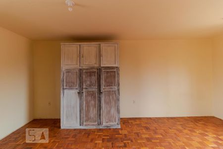 Casa à venda com 980m², 6 quartos e 8 vagas Casa à venda com 980m², 6 quartos e 8 vagasSuíte 01