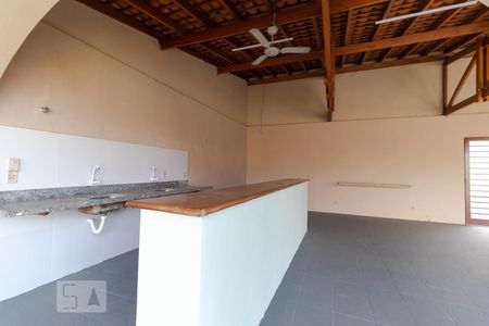 Casa à venda com 980m², 6 quartos e 8 vagas Casa à venda com 980m², 6 quartos e 8 vagasÁrea Gourmet