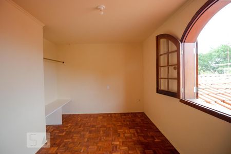 Casa à venda com 980m², 6 quartos e 8 vagas Casa à venda com 980m², 6 quartos e 8 vagasQuarto 02