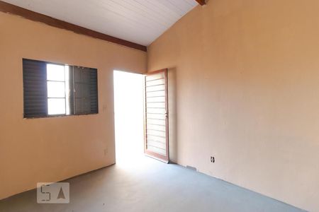 Casa à venda com 980m², 6 quartos e 8 vagas Casa à venda com 980m², 6 quartos e 8 vagasQuarto 04