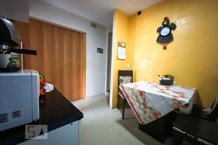 Apartamento à venda com 105m², 3 quartos e sem vagaCopa