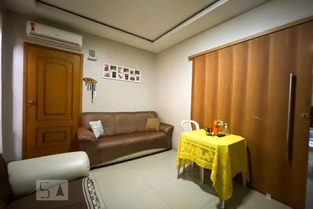 Sala de apartamento à venda com 3 quartos, 105m² em Bonsucesso, Rio de Janeiro
