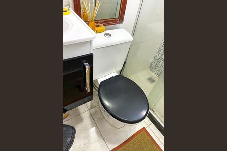 Apartamento à venda com 105m², 3 quartos e sem vagaBanheiro da Suíte 1