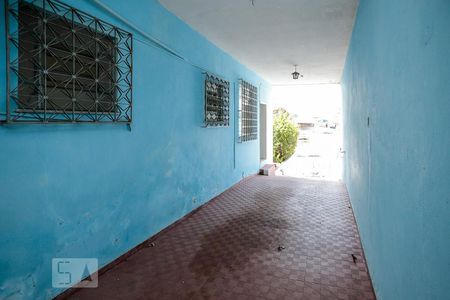 Casa à venda com 160m², 2 quartos e 4 vagas Casa à venda com 160m², 2 quartos e 4 vagasGaragem