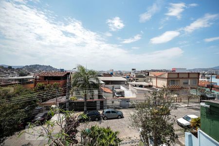 Casa à venda com 160m², 2 quartos e 4 vagas Casa à venda com 160m², 2 quartos e 4 vagasVista Terraço