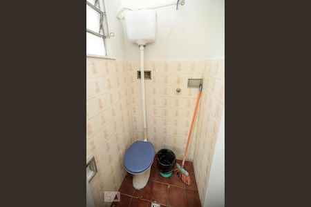 Casa à venda com 160m², 2 quartos e 4 vagas Casa à venda com 160m², 2 quartos e 4 vagasBanheiro de Serviço