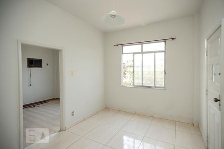 Sala de casa para alugar com 2 quartos, 160m² em Abolição, Rio de Janeiro