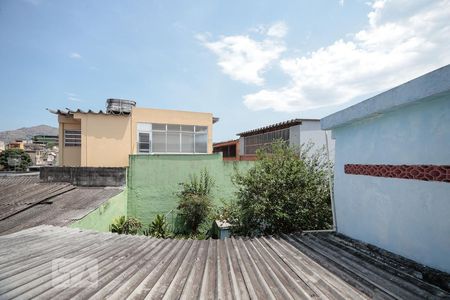 Casa à venda com 160m², 2 quartos e 4 vagas Casa à venda com 160m², 2 quartos e 4 vagasVista Terraço