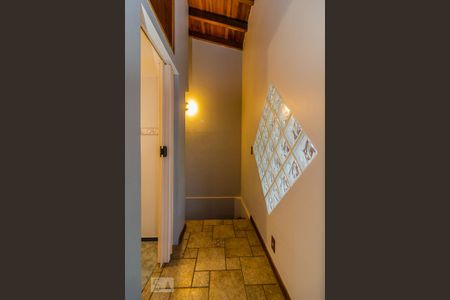 Casa de condomínio à venda com 139m², 3 quartos e 1 vagaCorredor