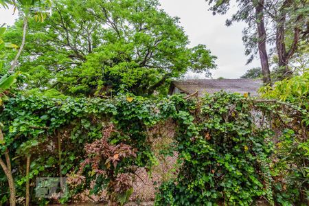 Casa de condomínio à venda com 139m², 3 quartos e 1 vagaVista