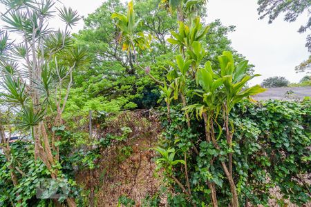 Casa de condomínio à venda com 139m², 3 quartos e 1 vagaVista