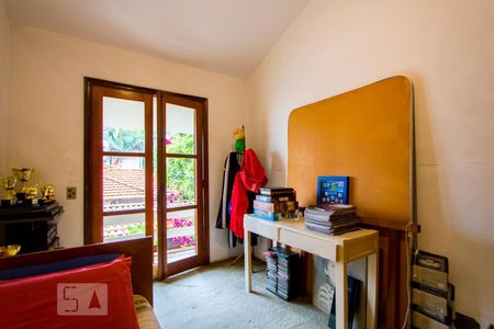 Casa à venda com 320m², 4 quartos e 6 vagasQuarto 3